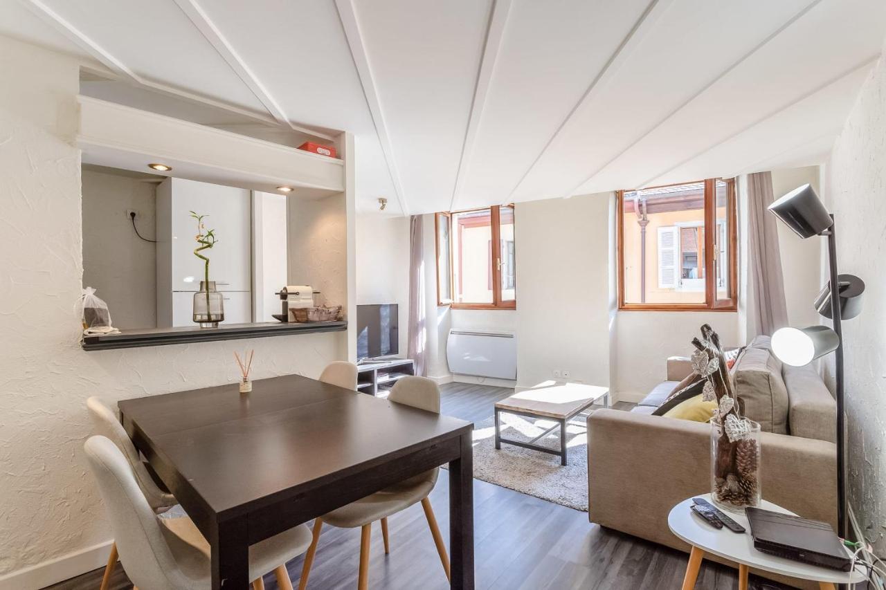 Le Saint Jean - Appartement Rue Carnot Pour 2 - 4 Pers Анси Экстерьер фото